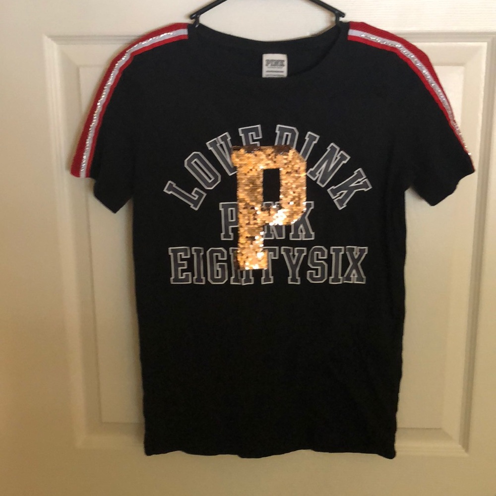 ❌SOLD❌VS PINK Campus Tee
